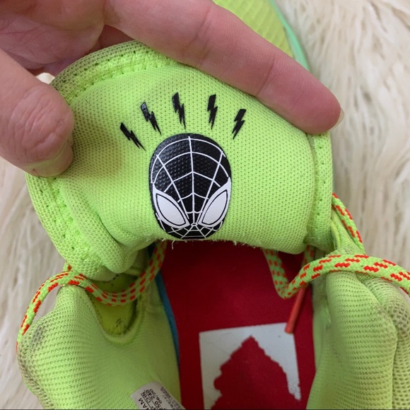 ADIDAS D.O.N. Marvel Spidey Sense sneakers - Picture 8 of 15